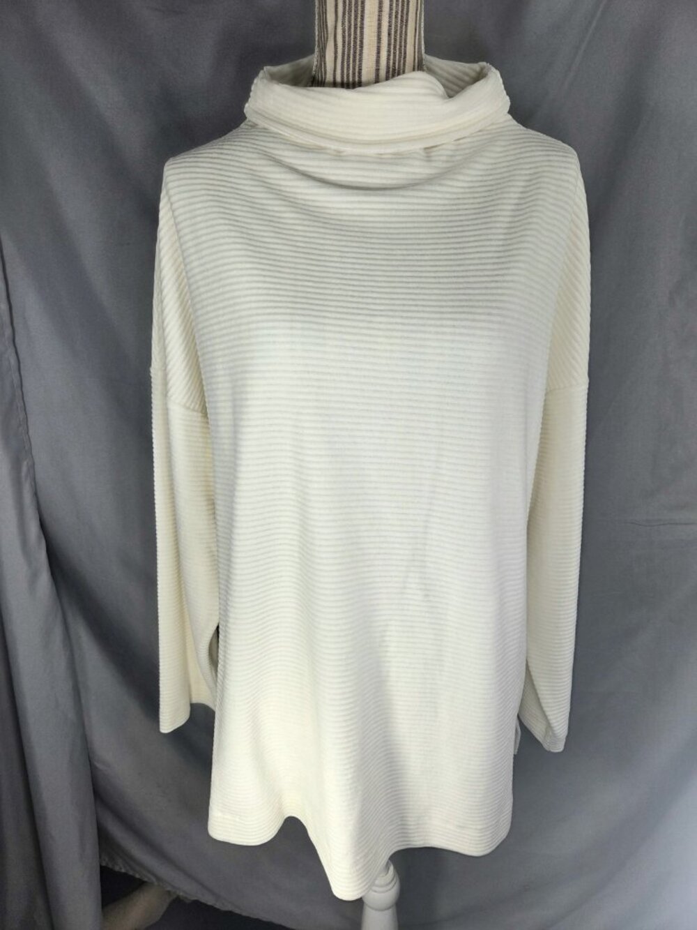a new day NWT White Ribbed Drop Shoulder Long Sleeve Turtleneck Top Plus Size 2X